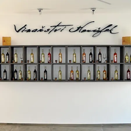 Vinarstvi Herufek Gasthof *