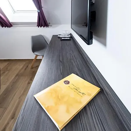Vinarstvi Herufek Guest house Zajeci