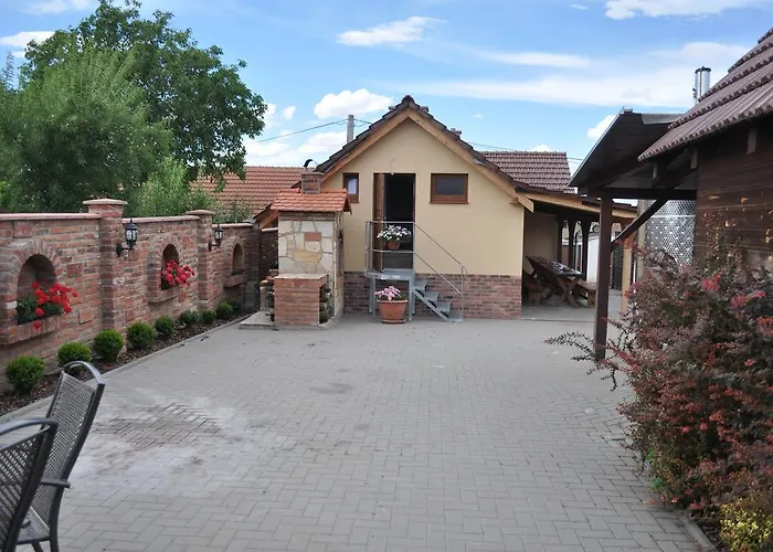 Maison d'hôtes Vinarstvi Herufek 3*